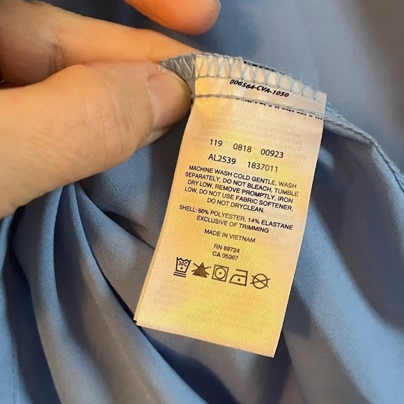 Columbia light blue top long sleeve rash guard Split back Women’s M - Picture 5 of 9